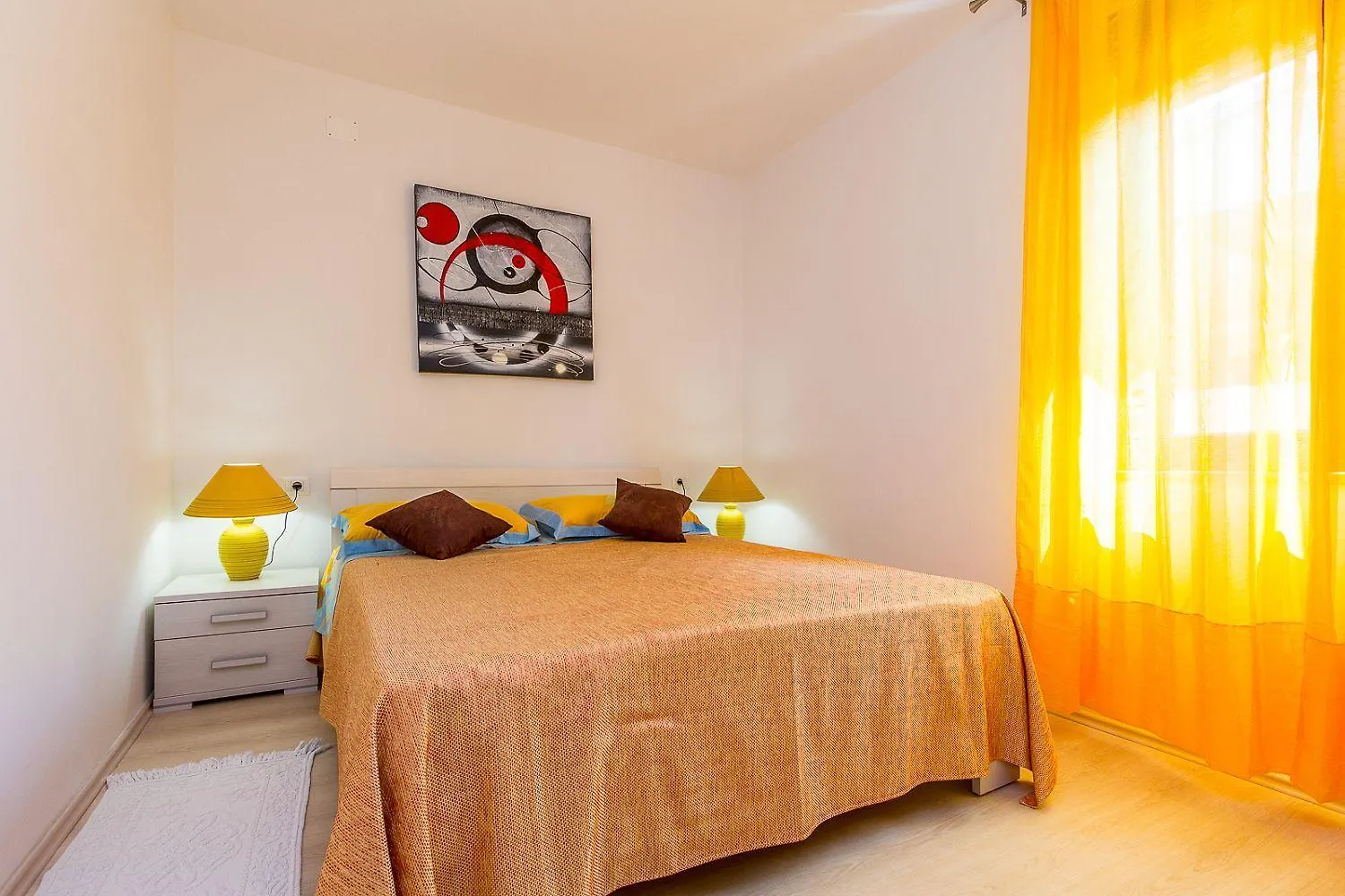 Ferienwohnung Nur 500 Meter Bis Zum Kieselstrand Mit Kueche, Klima, Wlan, Haustiere Erlaubt Banjole 0*,  Croatia